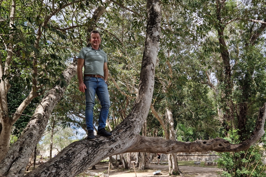 John van den Berg John van den Berg