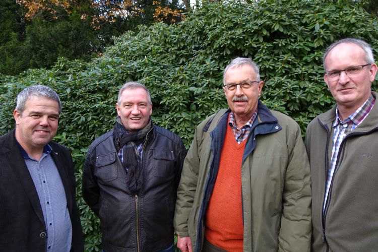 V.l.n.r. samenstellers Aalt van Loo, Bert van Polen, Aart Jongekrijg en Peter van der Velde