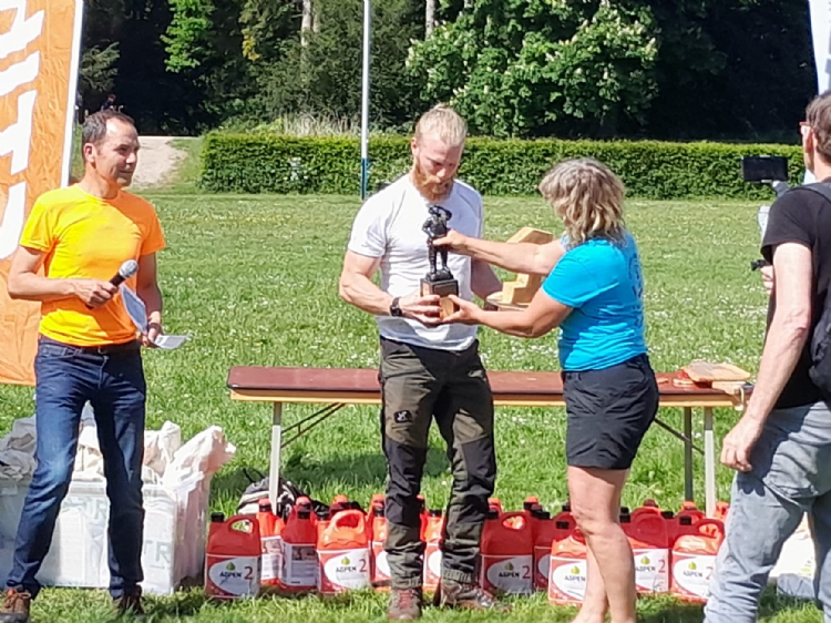 Dennis Nies wint NKB