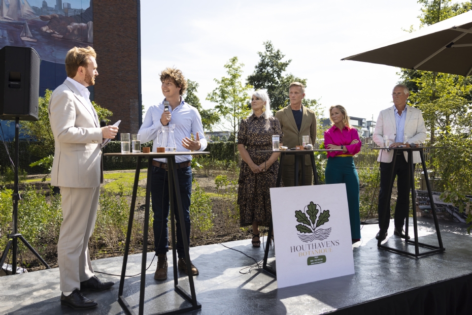 Feestelijke opening. Fotografie: Chantalle Laurent Photography
